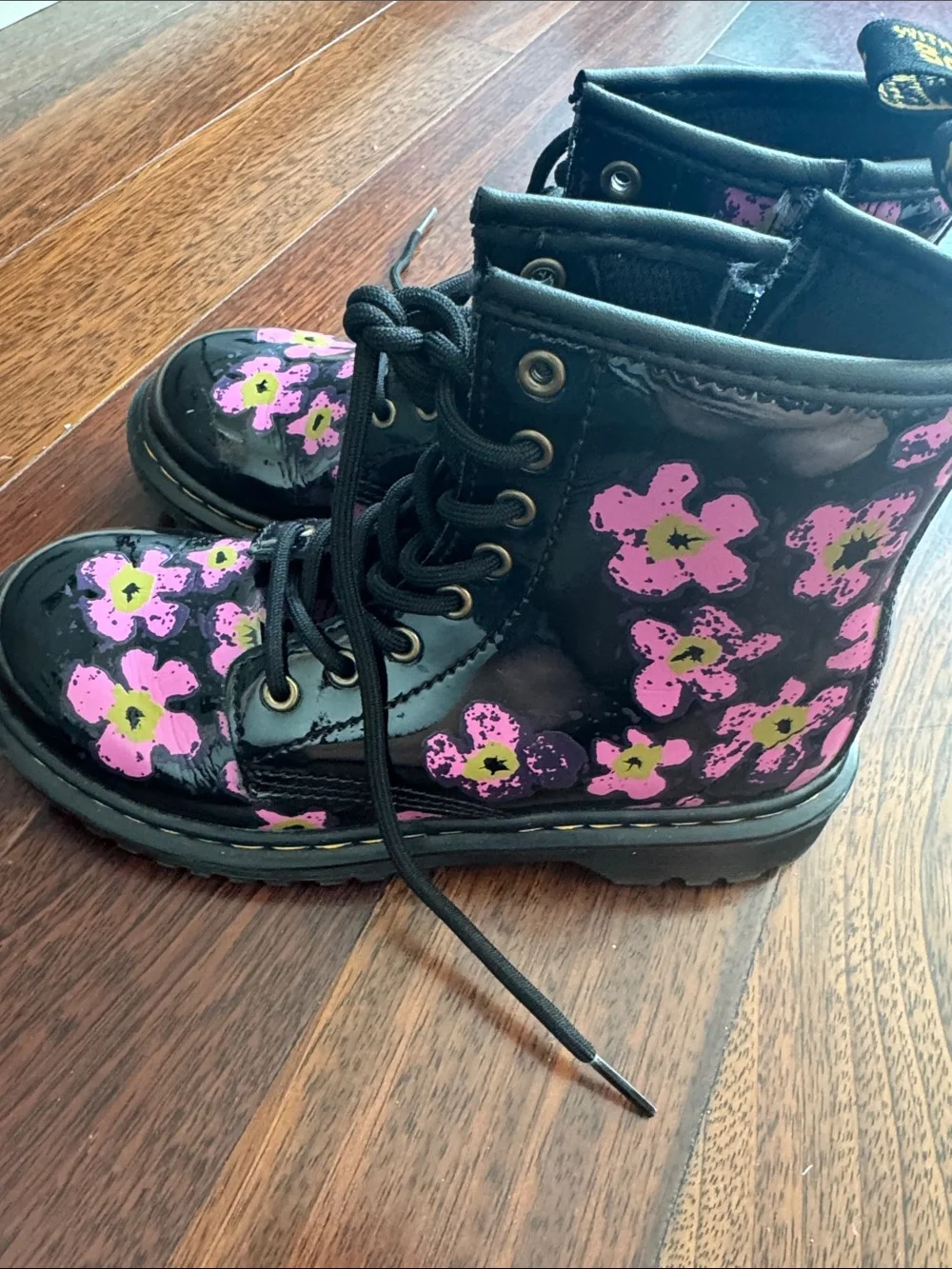 Dr. Martens girls floral parent ankle boot
